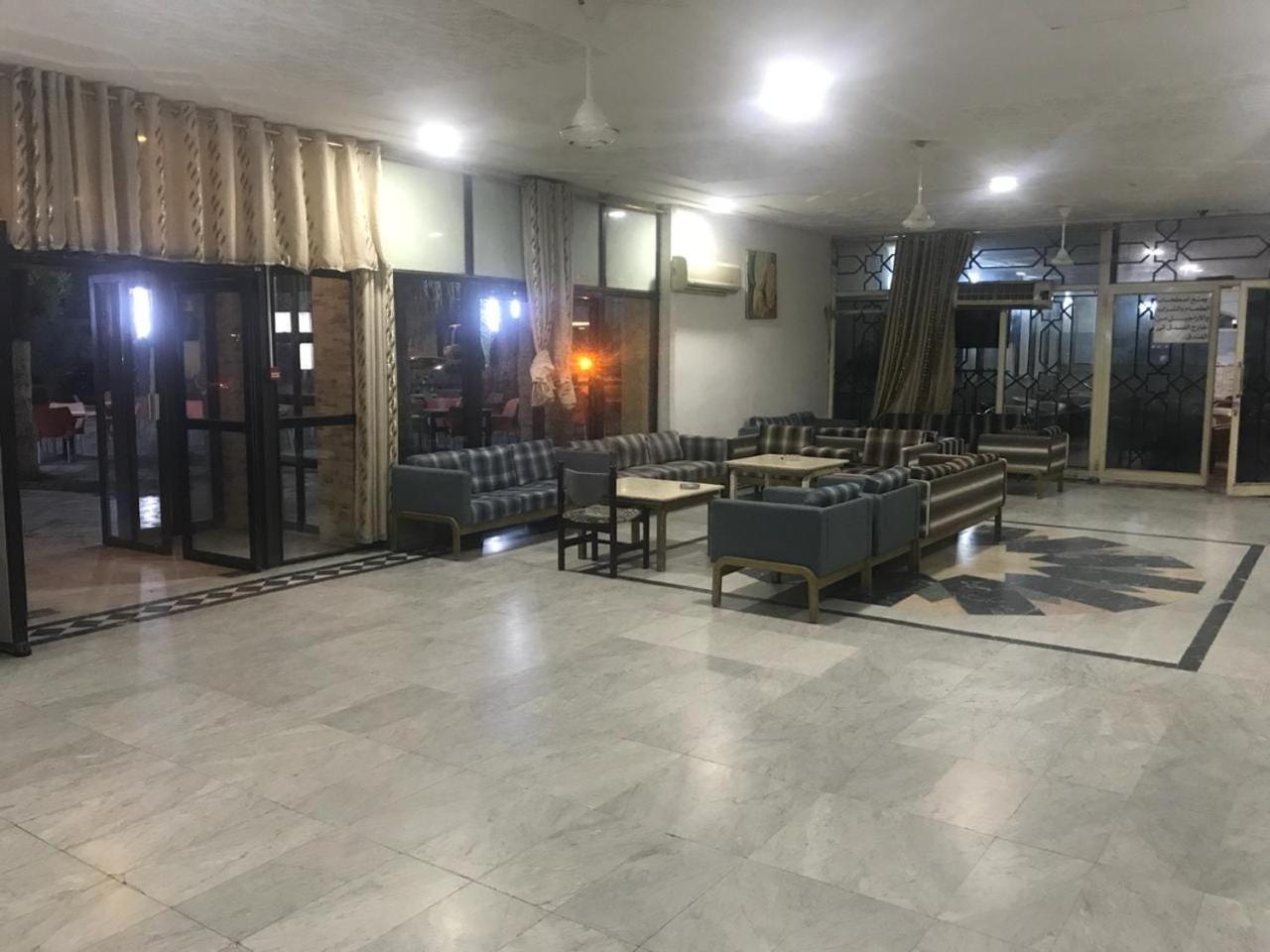 Al Cazar Hotel Aqaba Bagian luar foto