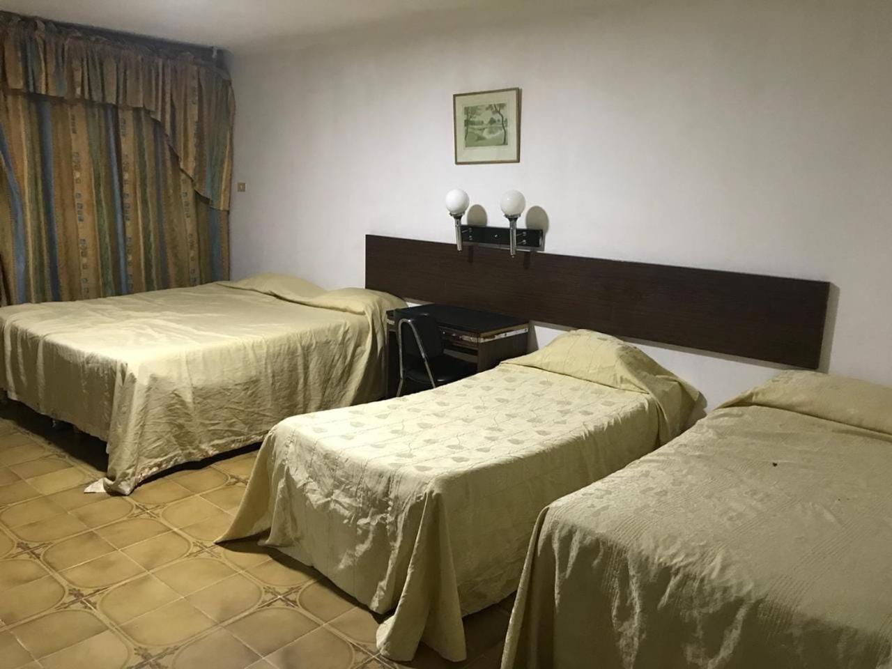 Al Cazar Hotel Aqaba Bagian luar foto
